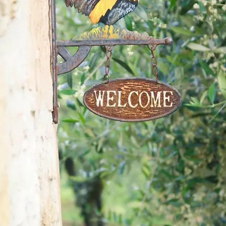 Casa Vacanze L'oliveta Дом отдыха *